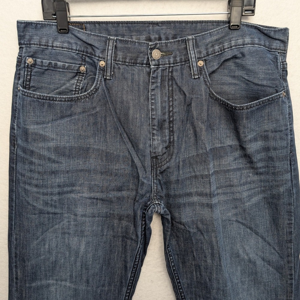 Levis 559 Relaxed Straight Jeans Mens 36x32 Dark Wash Blue Denim 00559-0229 - Picture 2 of 14